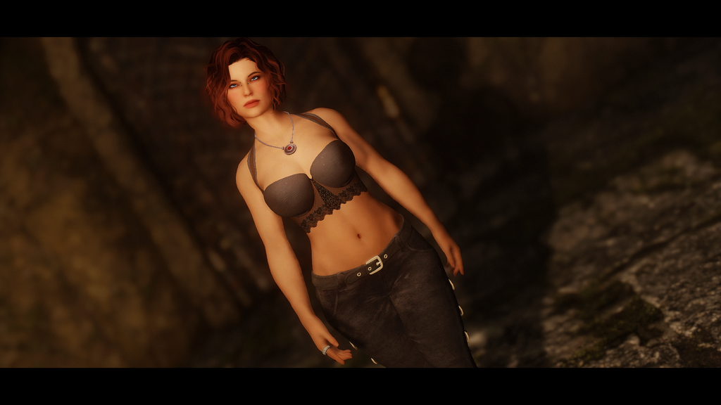 Salina Follower Remake SSE - Default Body with 4k Bijin Skin (CBBE or UUNP)